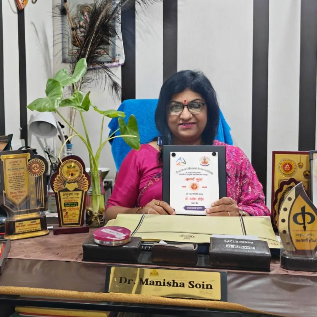 ayurvedic gynecologist dr manisha satna